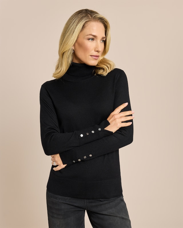 Rollkragenpullover mit Schlitz am Arm