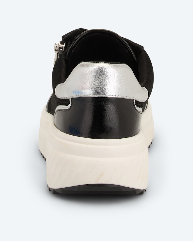 Favorite Caprice Sneaker