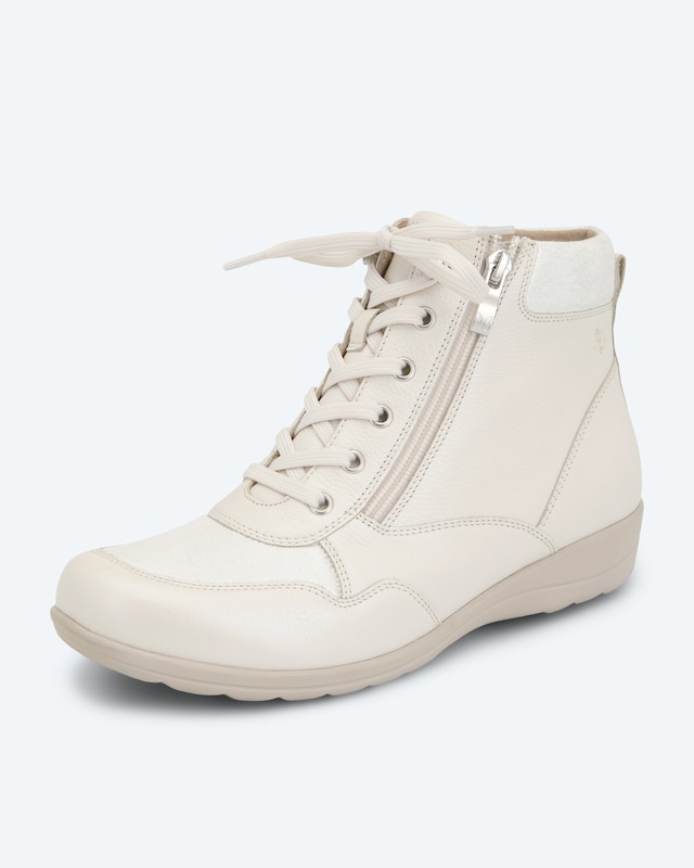 Boot in H-Weite
