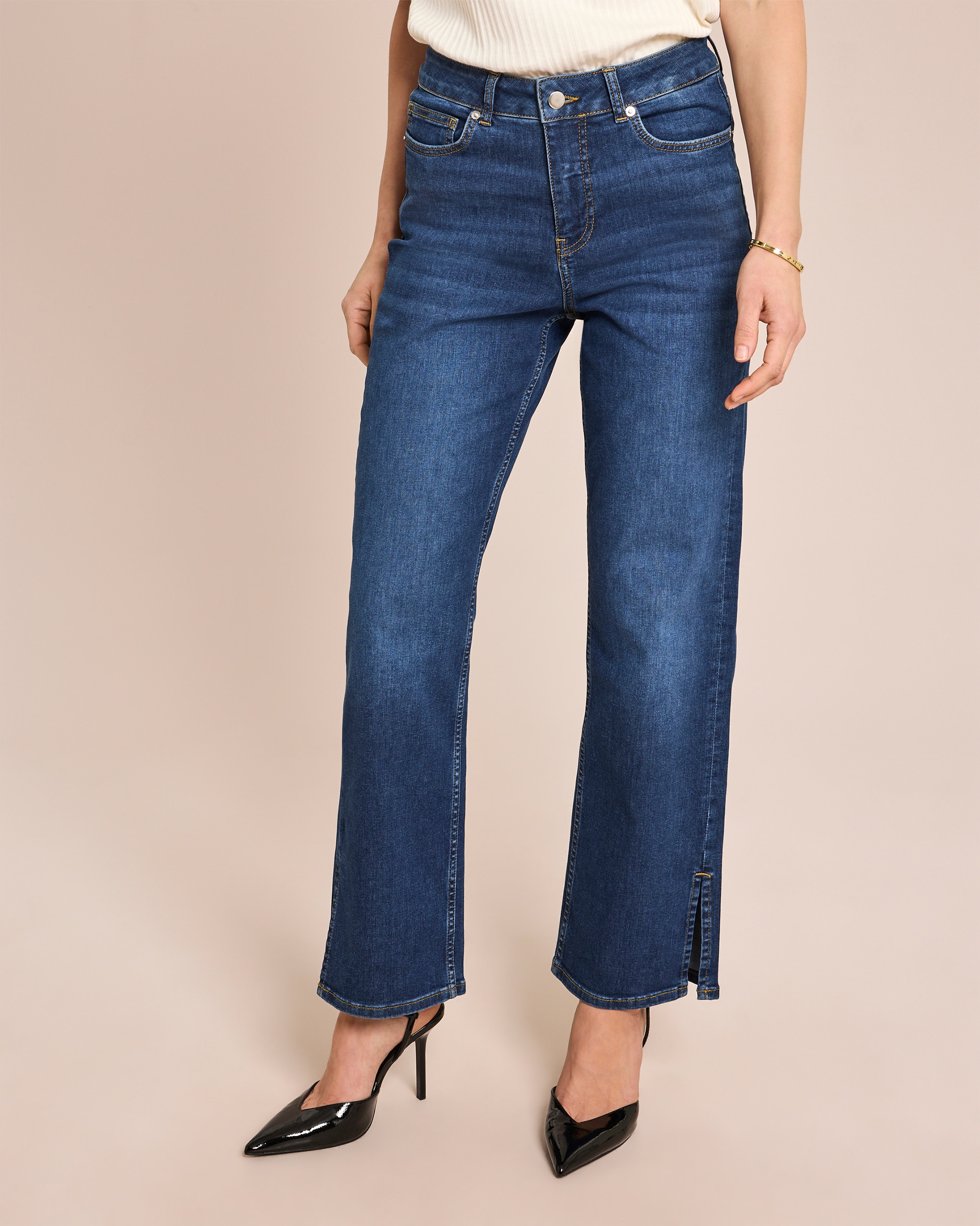 Produktabbildung für Jeans mit Schlitz