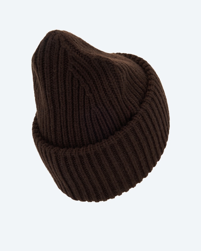 Strickmütze mit Patch