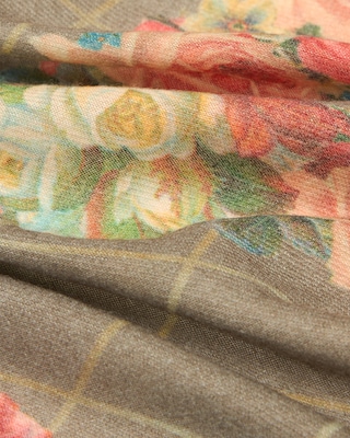 Produktabbildung 2 für Schal mit Exklusivdruck