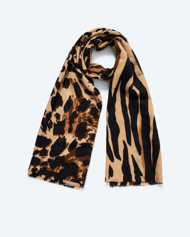 Schal im Leodesign