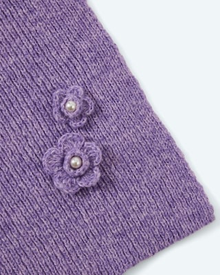 Produktabbildung 3 für Strickschal mit Blumenapplikation