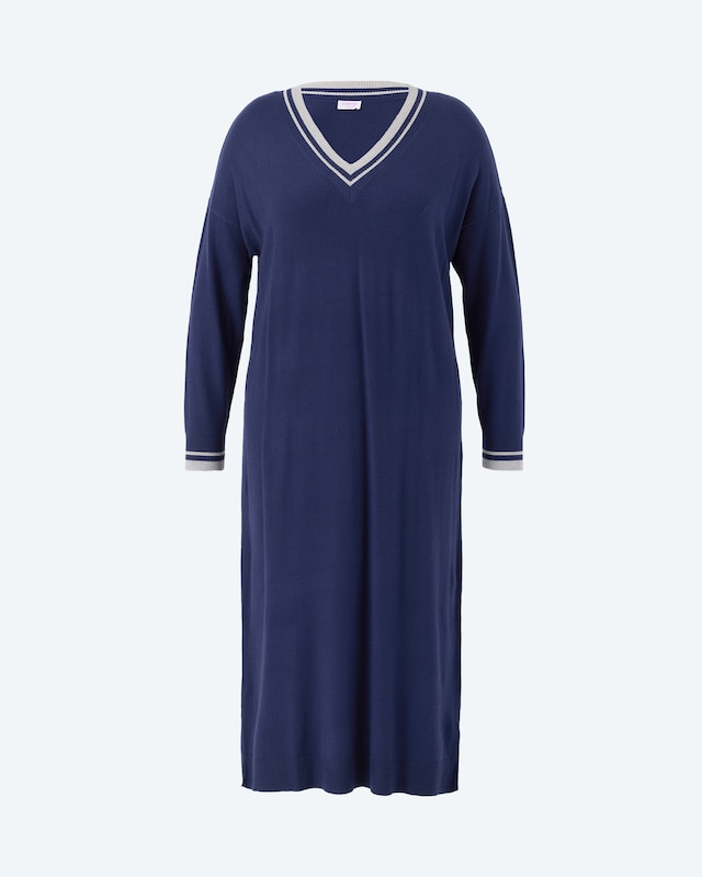 Strickkleid mit Kontrastdetails