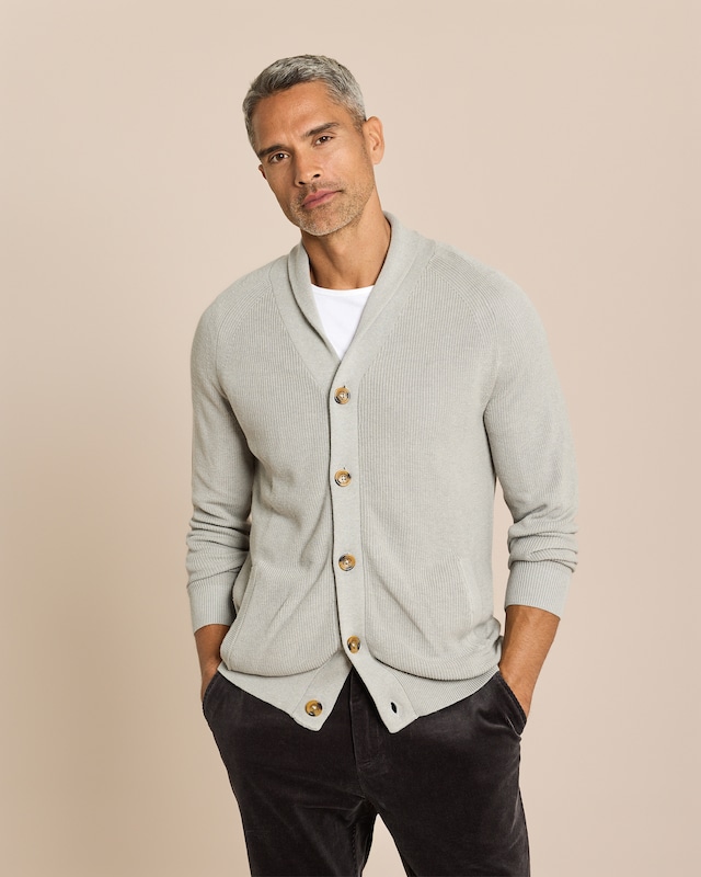 Strickjacke mit Schalkragen