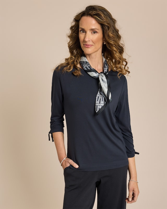 Shirt mit gerafften Ärmeln