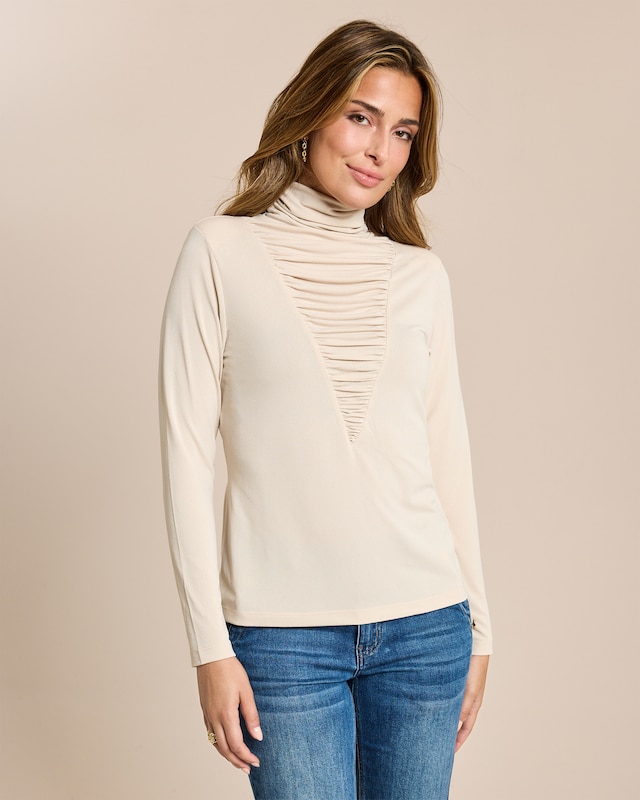 Shirt mit gerafftem Ausschnitt