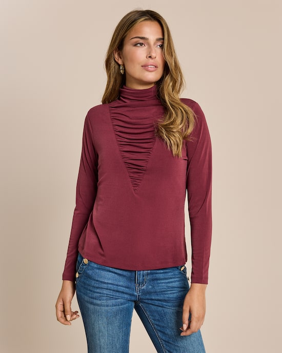 Produktabbildung für Shirt mit gerafftem Ausschnitt