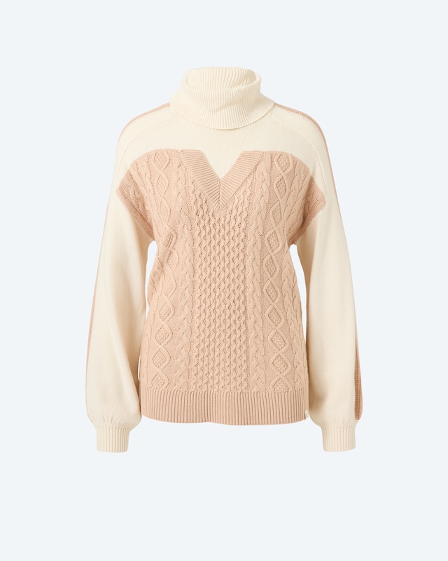 Pullover mit Zopfmuster