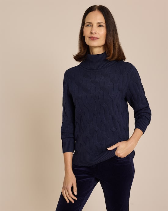 Produktabbildung für Rollkragenpullover mit Zopfmuster