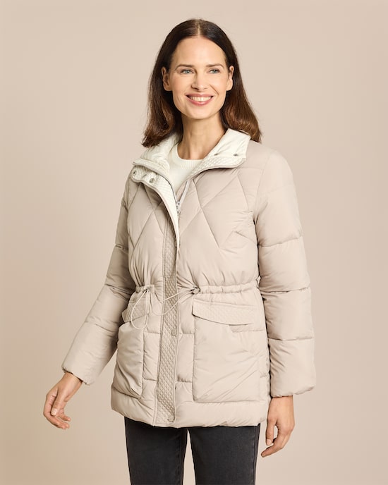 Produktabbildung für Steppjacke mit aufgesetzten Taschen