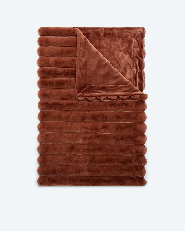 Wendedecke in Kaninchenfell-Optik