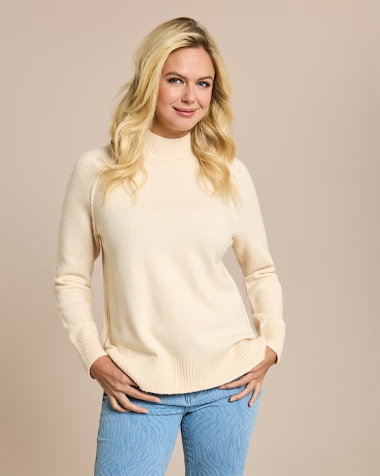 Produktabbildung für Pullover aus Flauschgarn mit Raglan-Ärmel