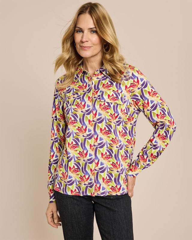 Bluse mit Kontrastnähten