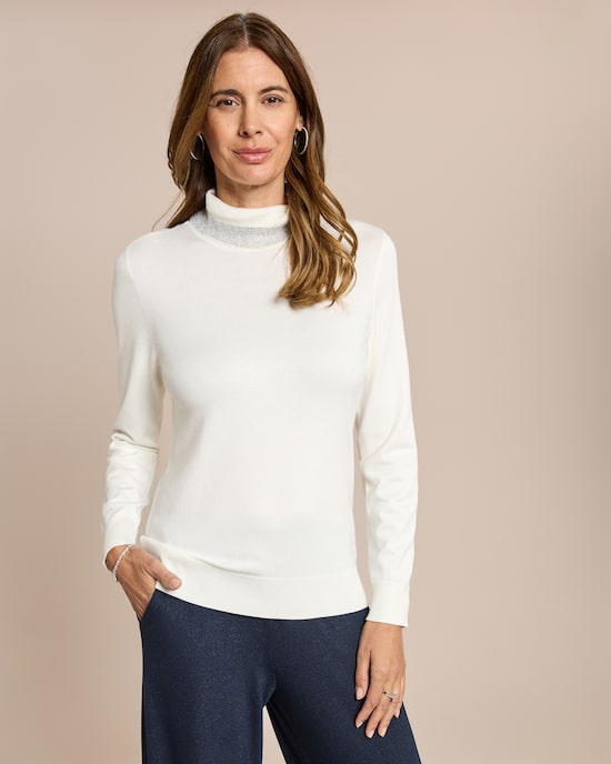 Produktabbildung für Rollkragenpullover mit Steinen