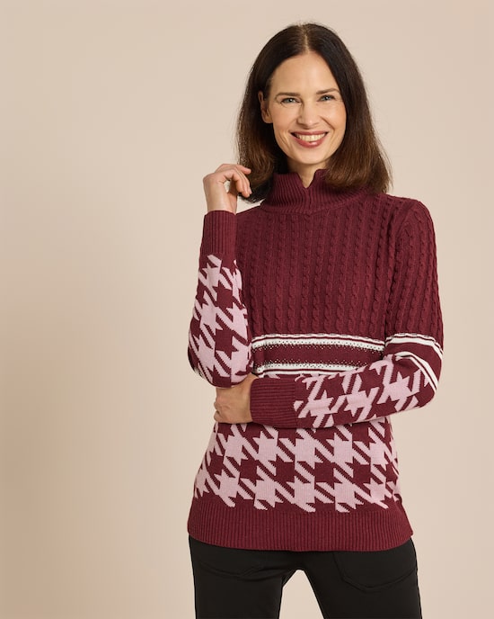 Produktabbildung für Pullover mit hohem Kragen