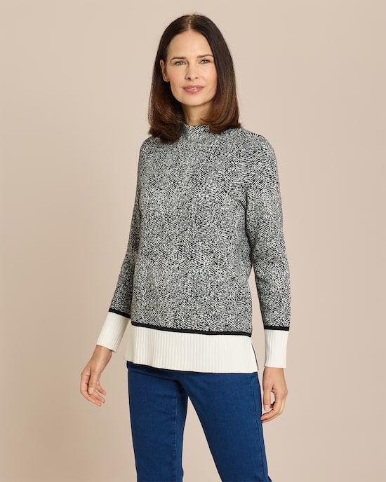 Produktabbildung für Pullover mit Stehkragen