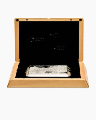 Produktabbildung 4 für Premium Size Silver Bar Maple Leaf 2024