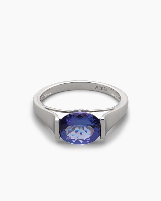 Ring mit Tansanit AAAA+