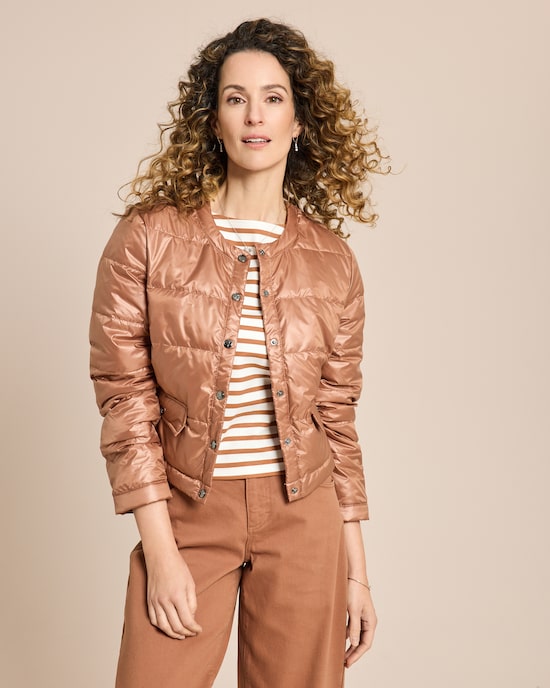 Produktabbildung für Steppjacke mit Druckknöpfen