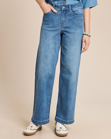 Produktabbildung für Jeanshose weiter Beinverlauf