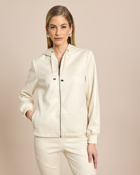 Produktabbildung für Jacke in Velourslederoptik mit Prägung