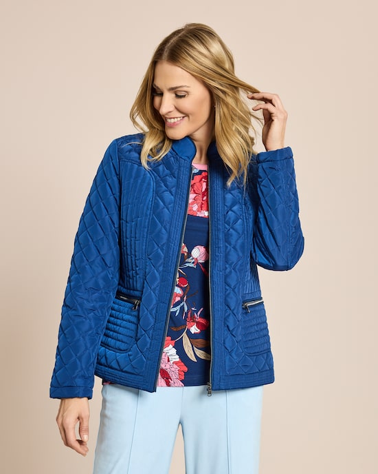 Produktabbildung für Steppjacke mit Lederimitat-Paspeln