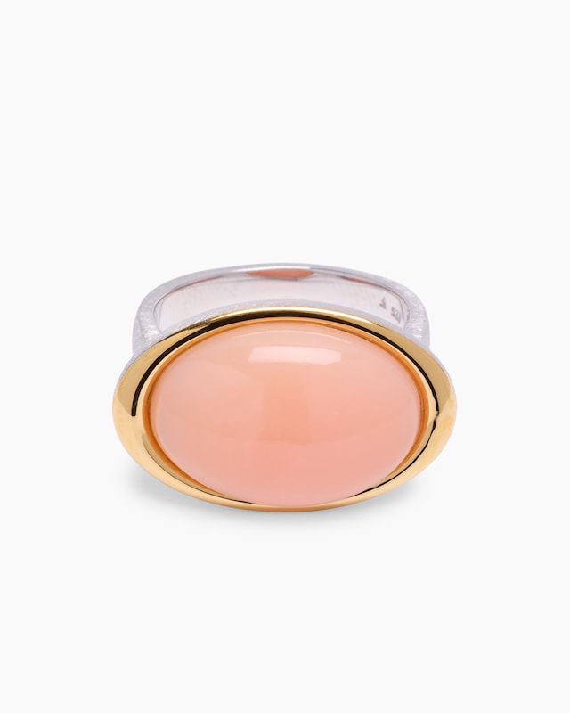 Ring mit Opal