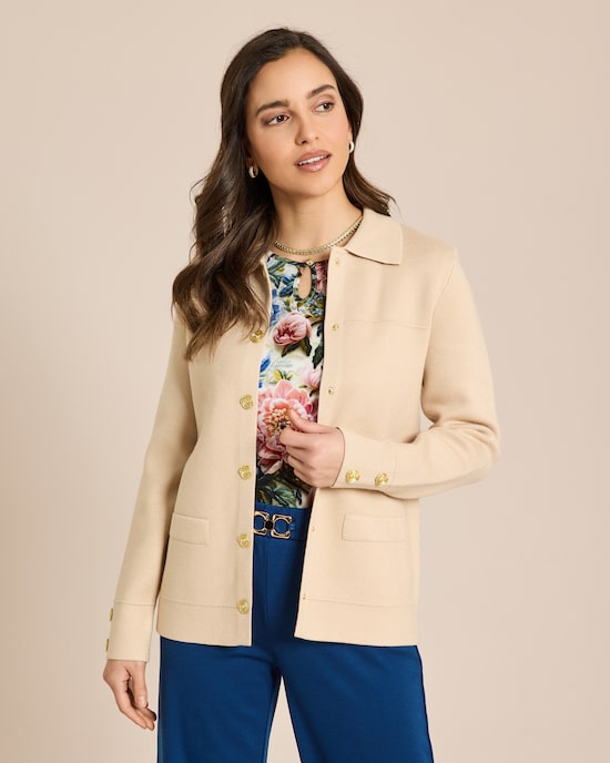 Produktabbildung für Strickblazer mit Rosenknöpfe