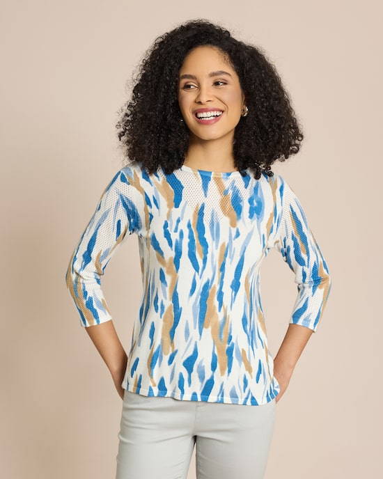 Produktabbildung für Pullover mit Alloverdruck und Ajourdetails