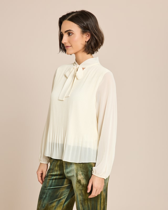 Schluppenbluse mit Plissee