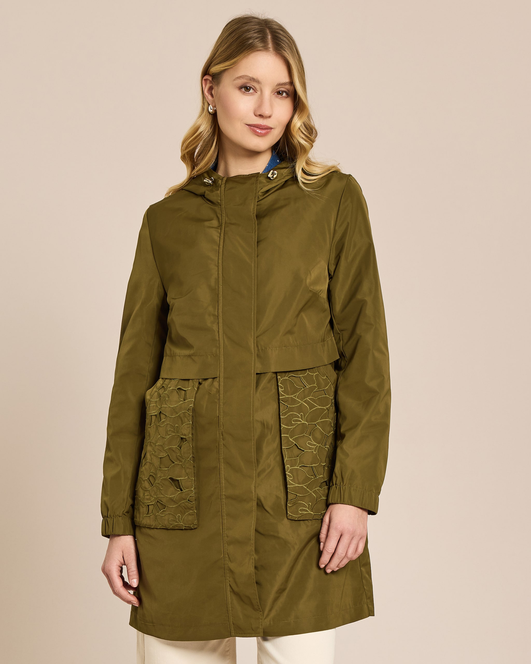 Produktabbildung für Parka-Jacke mit floralem Besatz