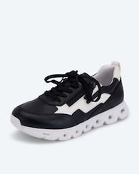 Produktabbildung für Sneaker mit Reißverschluss