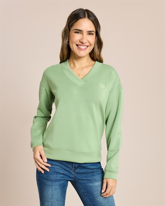 Produktabbildung für Sweatshirt mit Herzstickerei