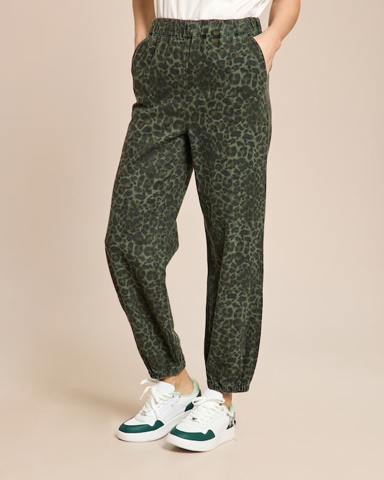Produktabbildung für Hose mit Leoprint