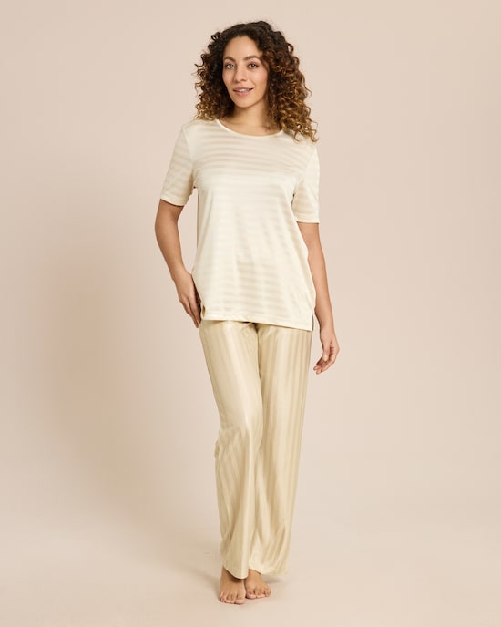 Produktabbildung für Hausanzug "Glanzstreifen" uni