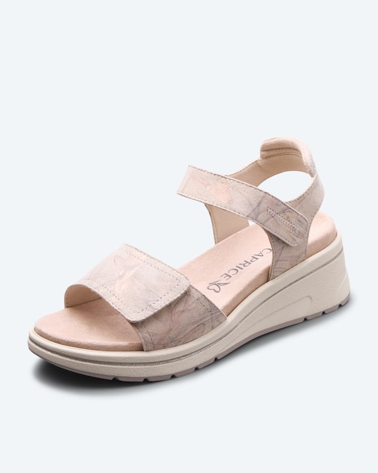 Produktabbildung für Sandale mit Keilabsatz H-Weite