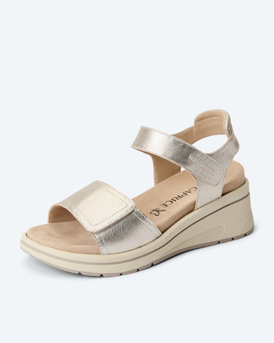 Produktabbildung für Sandale mit Keilabsatz H-Weite