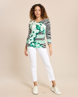 Produktabbildung 3 für Classic Pullover mit Orchideen