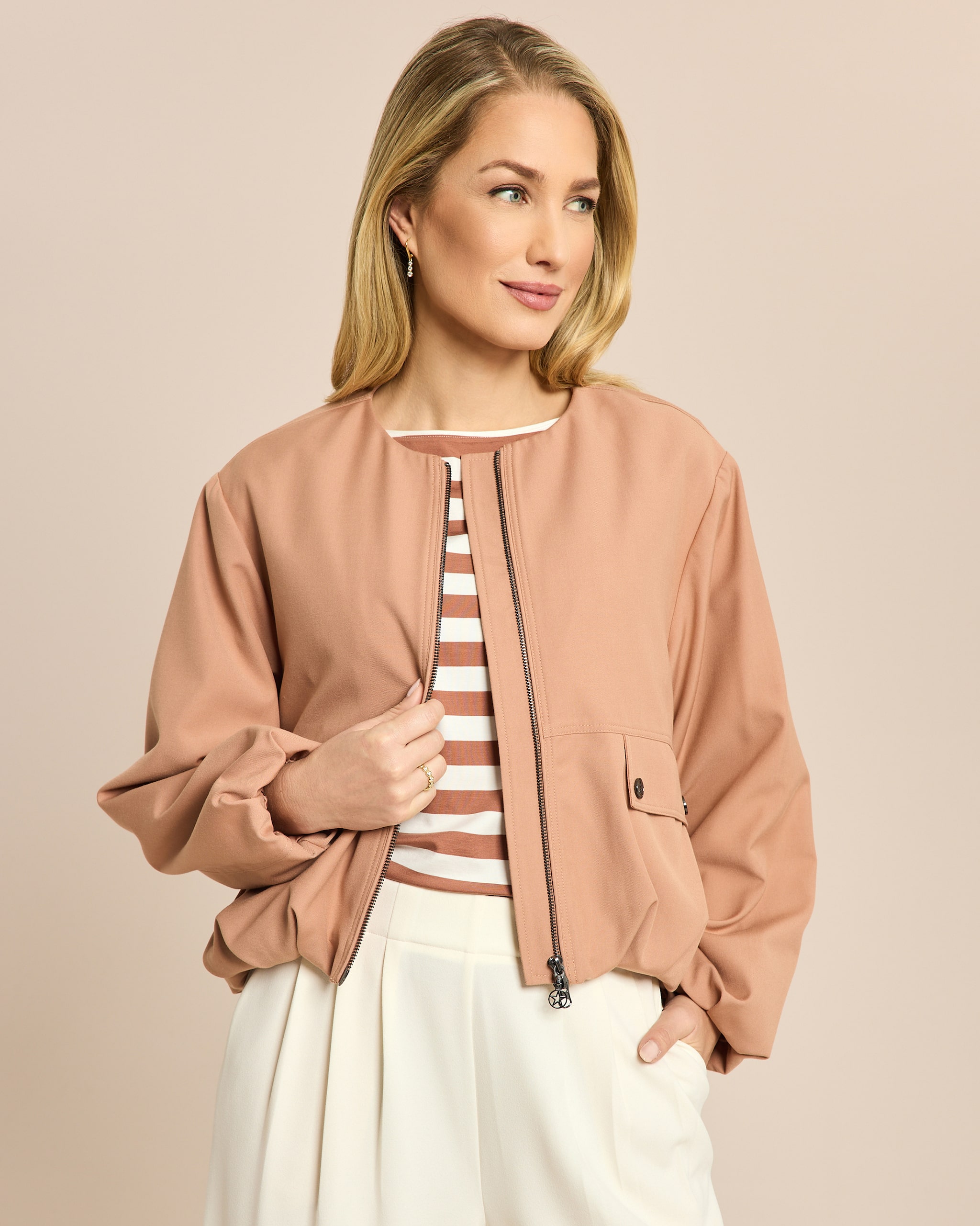 Produktabbildung für Leichter Blouson