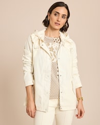 Produktabbildung für Übergangsjacke mit abnehmbarer Kapuze