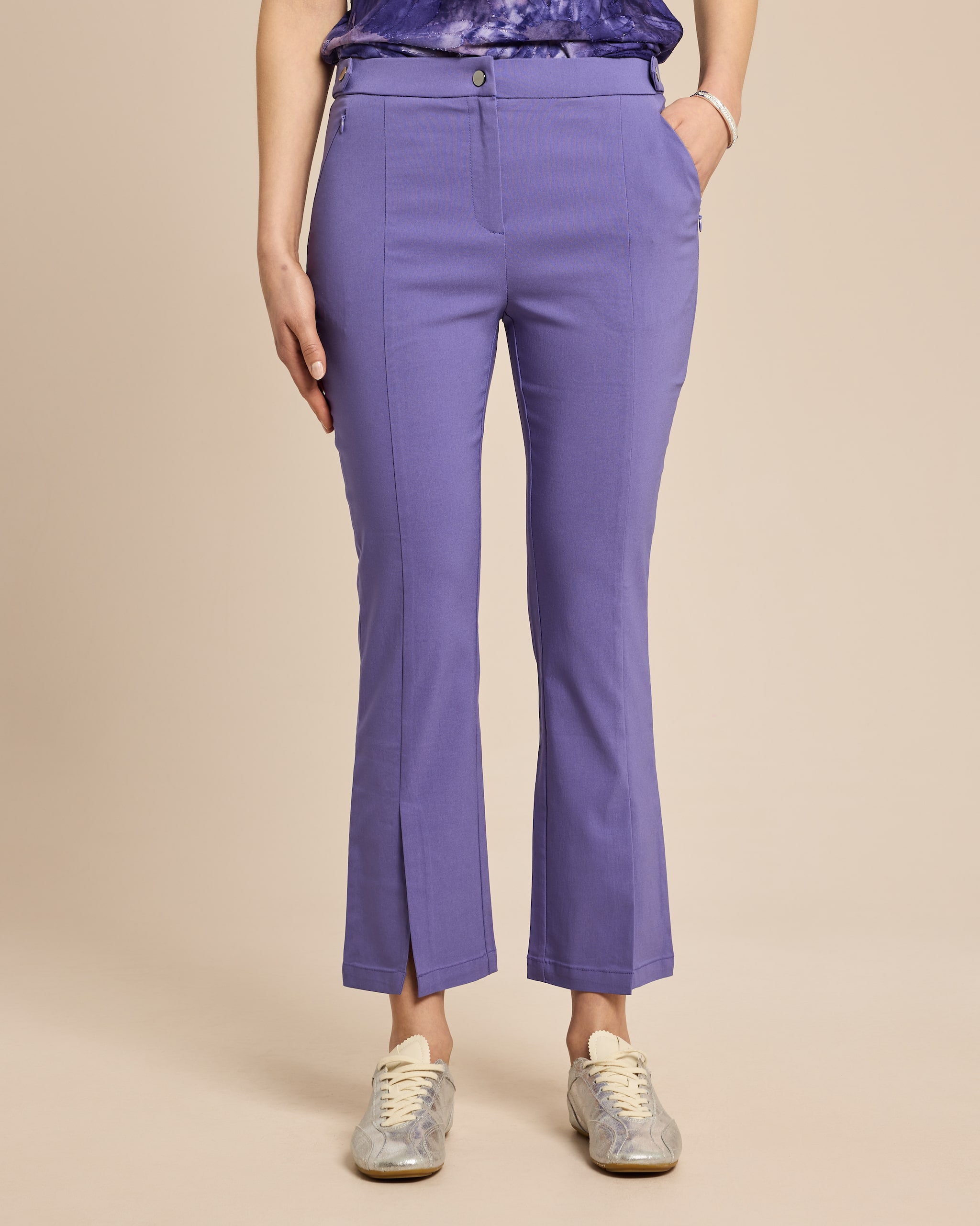 Produktabbildung für Kick Flared Modern Shape Hose verkürzt