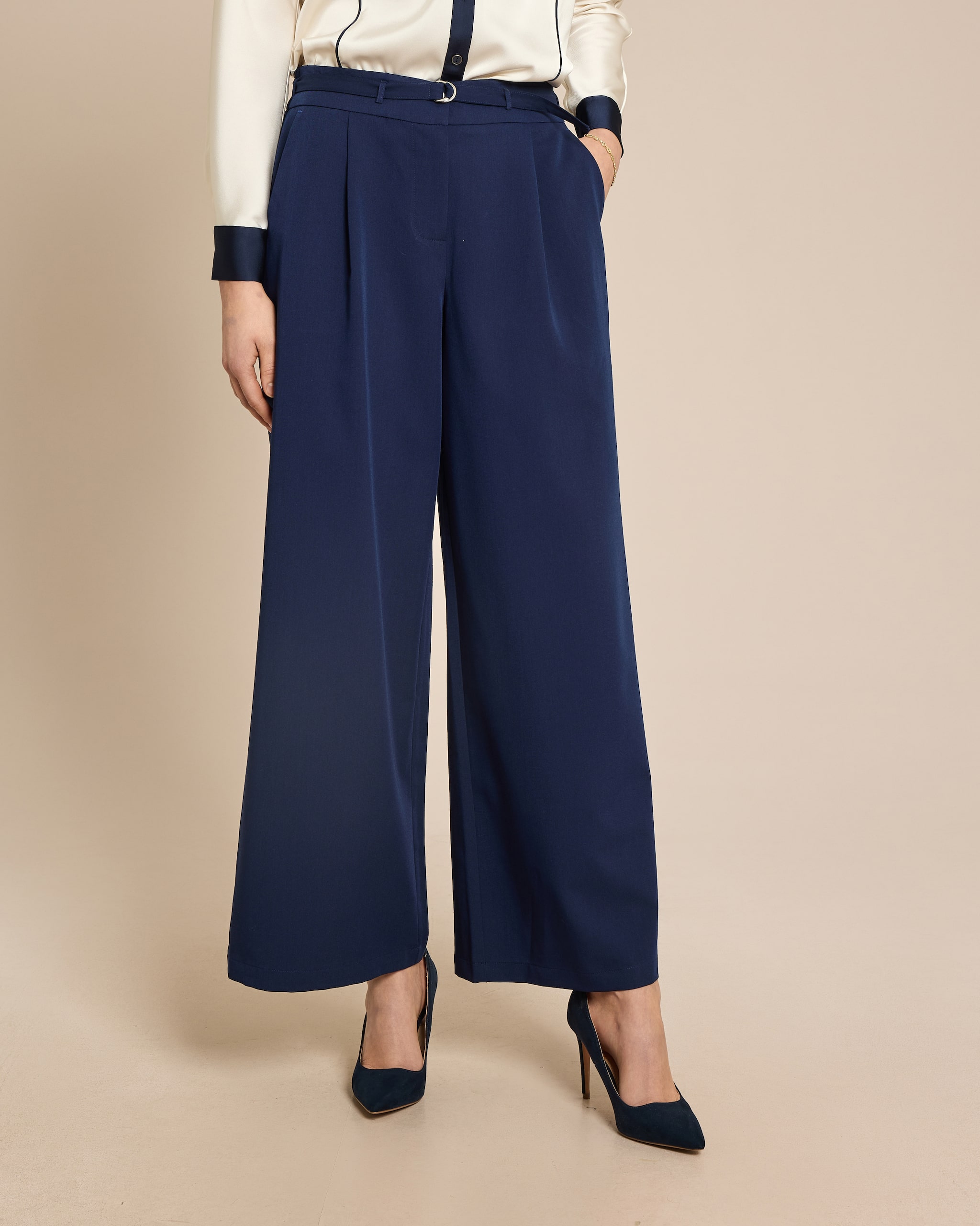 Produktabbildung für Wide leg Hose mit Gürtel