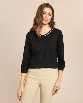 Produktabbildung für Pullover mit dekorativem V-Ausschnitt