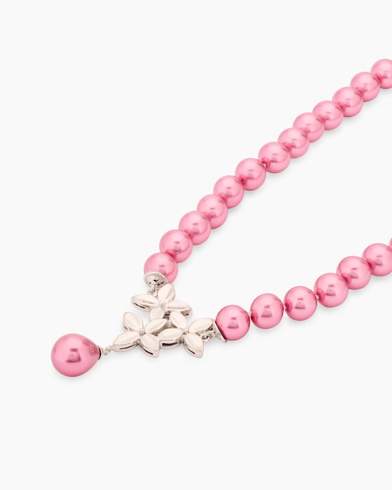 Produktabbildung für Collier mit Muschelkernperlen und Blütenanhänger