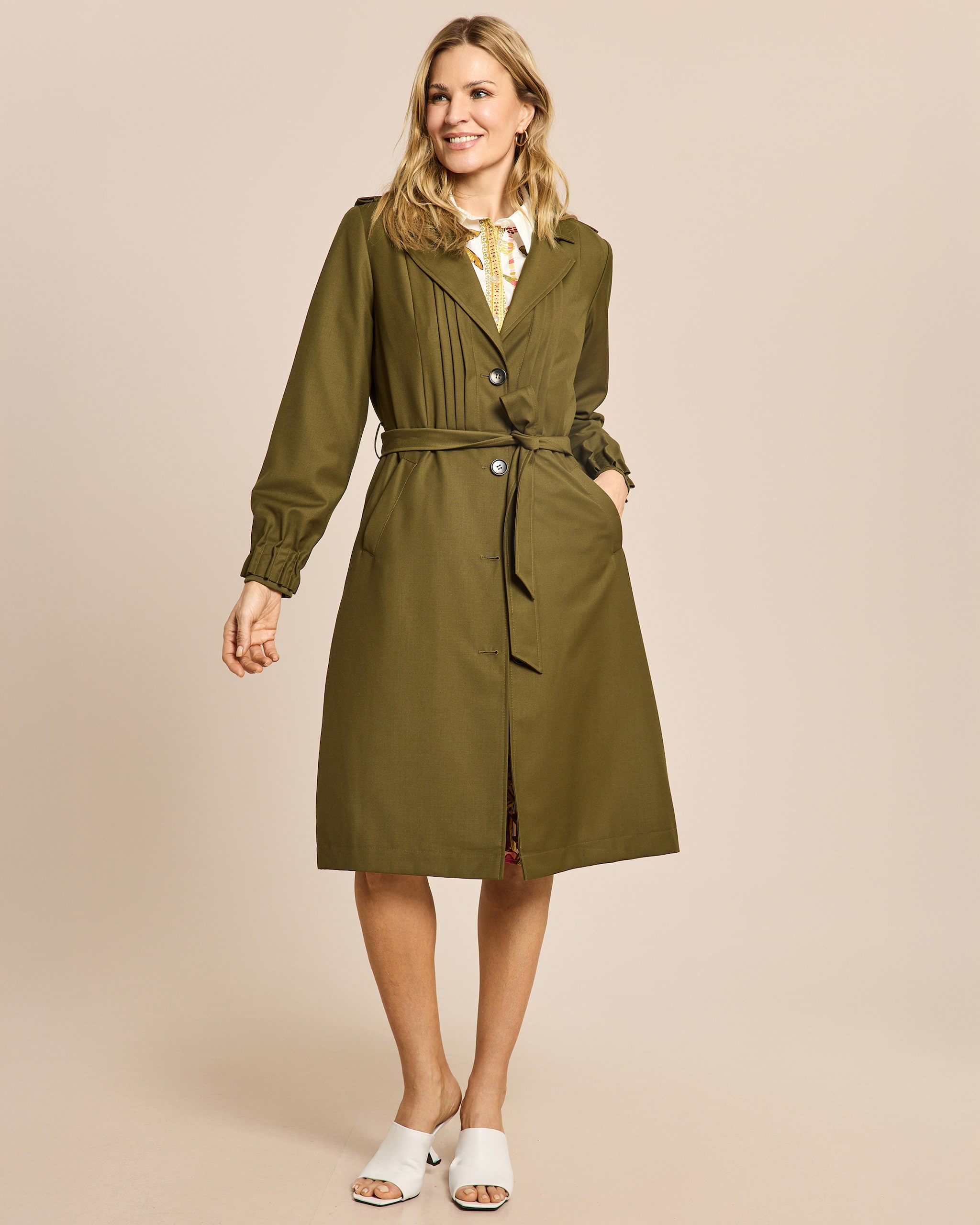 Produktabbildung für Trenchcoat mit Gürtel