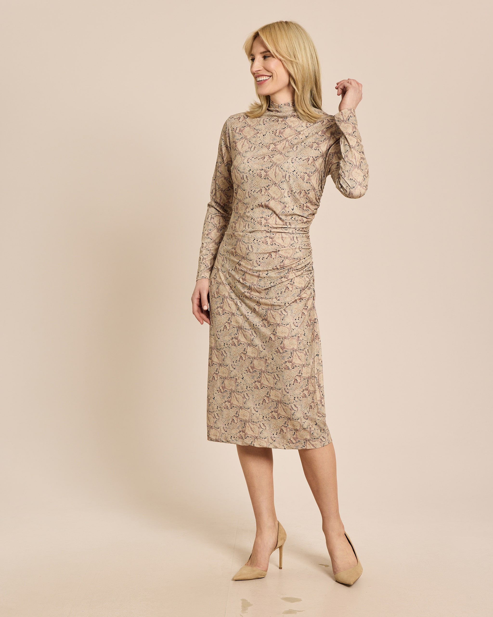 Produktabbildung für Kleid mit Drapierung