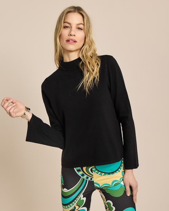 Produktabbildung für Pullover mit Stehkragen cropped