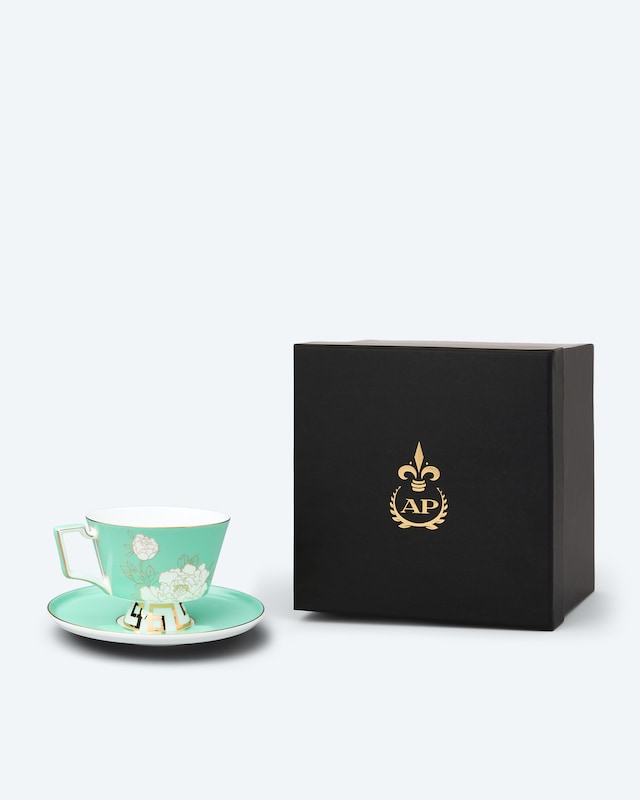 Sammeltasse mit Untersetzer